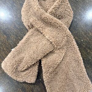 Banana Republic Textured Brown Sherpa Scarf